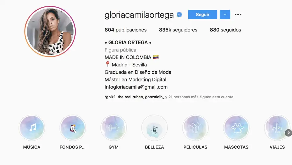 Gloria Camilia
