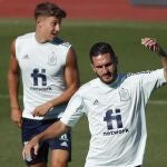 Koke, en un entrenamiento de la selección con Marcos Llorente