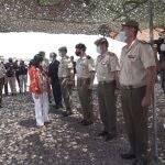 La ministra de Defensa, Margarita Robles, durante una visita a la zona donde se ubicará la futura base logística del Ejercito de Tierra
