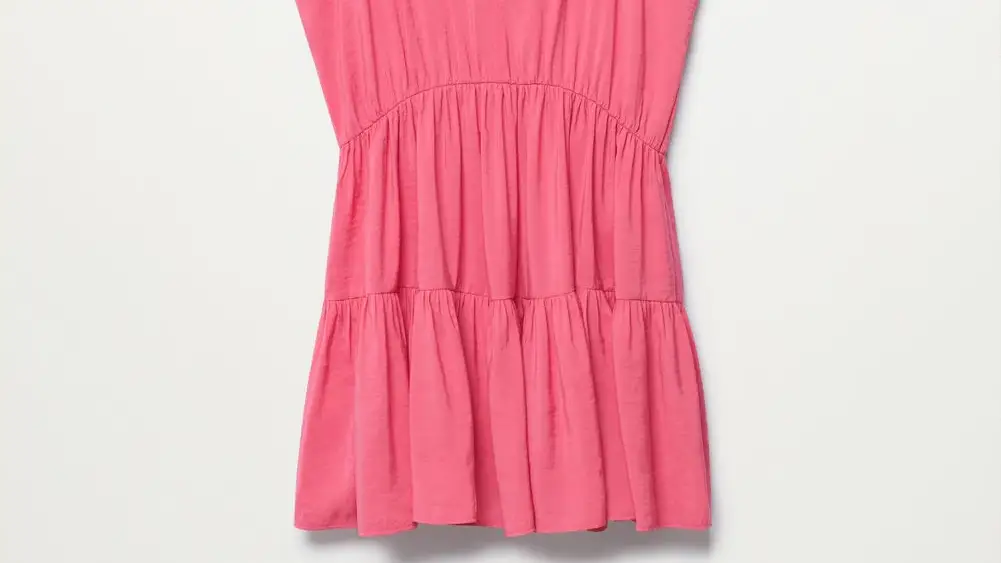 Vestido detalles fruncidos de Mango