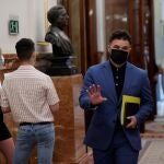 GRAF1228. MADRID, 30/06/2021.- El portavoz de ERC, Gabriel Rufián a su llegada este miércoles al pleno del Congreso donde el gobierno explica los indultos a los líderes independentistas e informar de la situación política y económica, así como de los últimos consejos europeos extraordinarios. EFE/ Emilio Naranjo