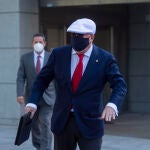El comisario jubilado José Manuel Villarejo a su llegada a la Audiencia Nacional de Madrid para declarar en el 'caso Kitchen’ por sus agendas