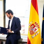 Entrevista a Pablo Casado en la sede del PP en Genova 13.