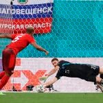 Unai Simón para un penalti en el Suiza-España de la Euroc 2020. ¿Informará TV3 sobre eso?