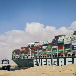 El "Ever Given" bloqueó el Canal de Suez seis días