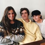 Icíar, Nacho y Macarena, hijos de Emilio Aragón