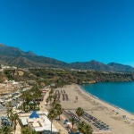Vista de la playa de Burriana, con todos los servicios para garantizar la seguridad del viajero