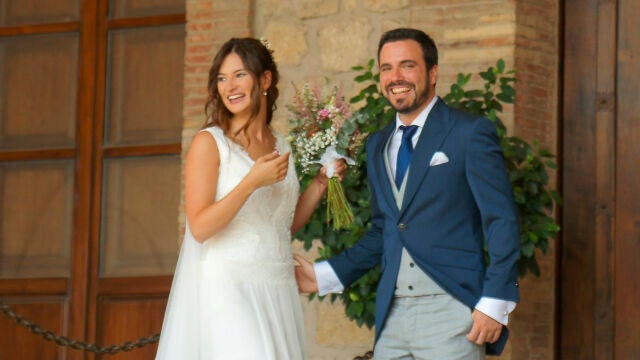 Boda de Alberto Garzon y Anna Ruiz en Cenicero, La Rioja.