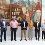 Carlos Mazón ha mantenido una reunión esta tarde con el presidente del colegio de farmacéuticos de Valencia y con los del colegio de enfermería