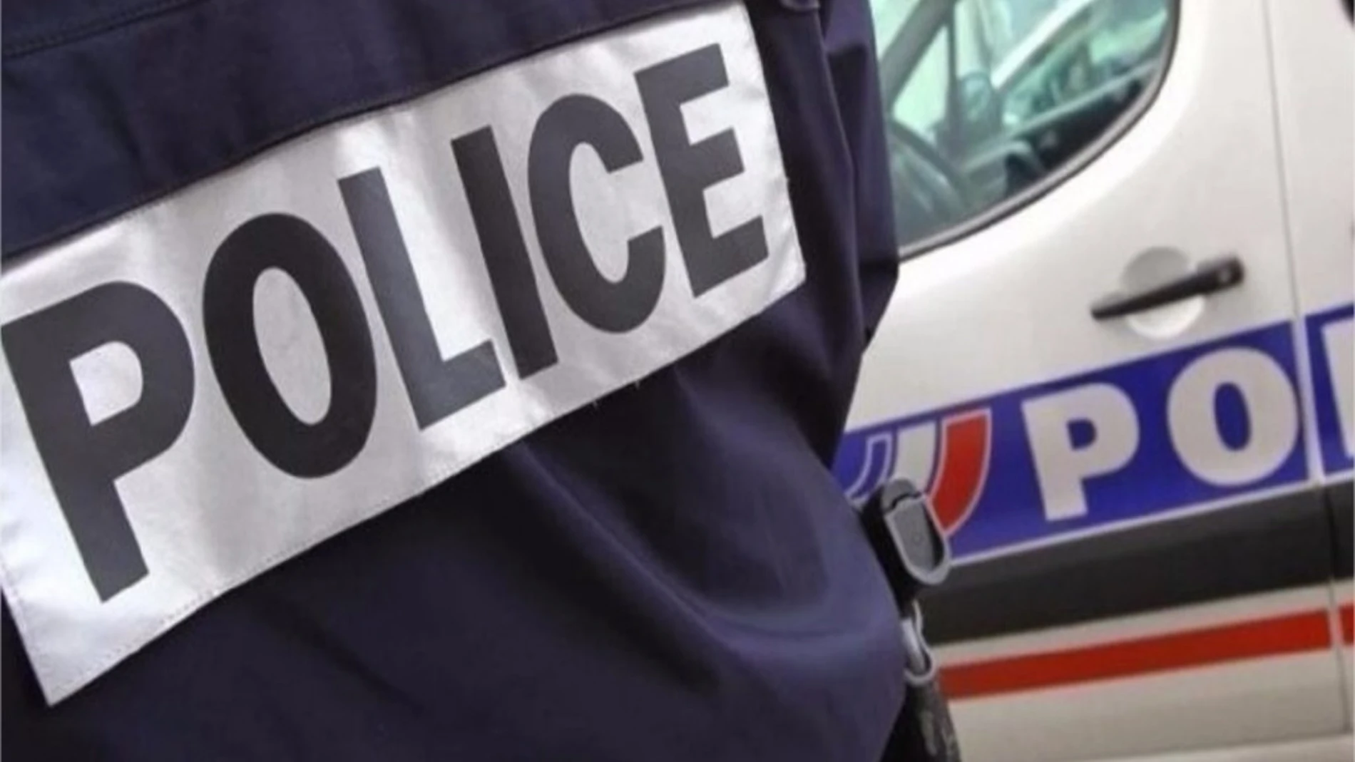 Un hombre de 21 años fue herido en el hombro y era conocido por la policía por violencia y tráfico de drogas en Marsella