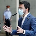 El presidente de la Generalitat, Pere Aragonés, atendió a los medios tras reunirse esta mañana con trabajadores del Hospital Universitario de Bellvitge