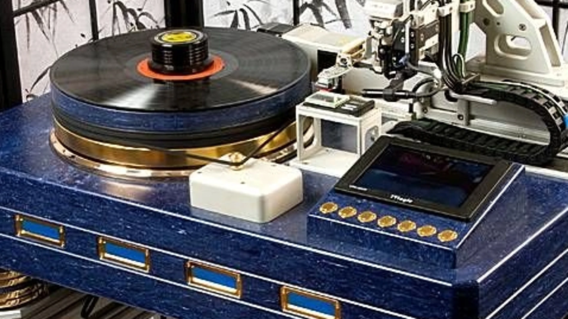 AV Designhaus Dereneville VPM 2010-1