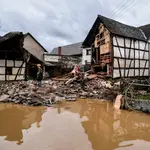 El río Ahr, en Schuld, Alemania, desbordado tras las inundaciones que han dejado más de 80 muertos y miles de desaparacidos