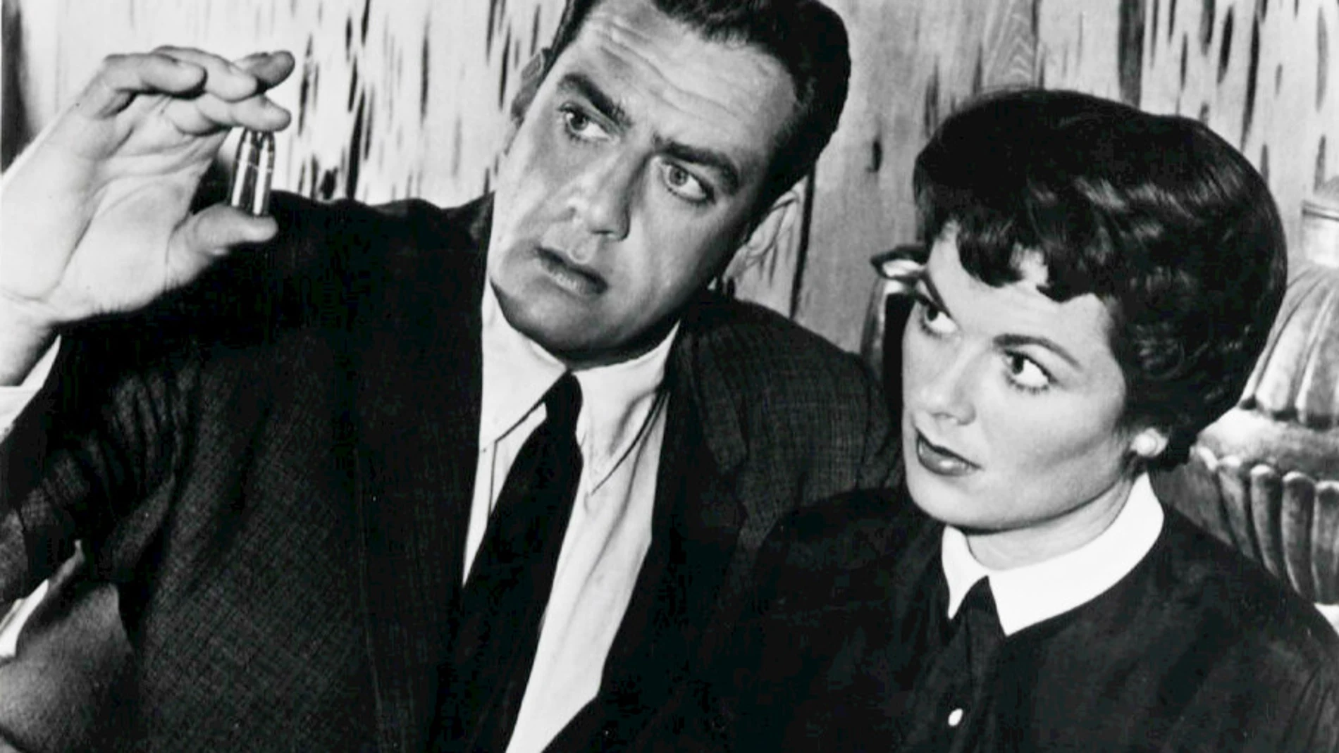 Raymond Burr como Perry Mason en la serie de los sesenta