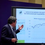 El ministro de Inclusión, Seguridad Social y Migraciones, José Luis Escrivá, hoy en el avance de los datos
