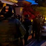 Agentes de la Guardia Civil y de la Policía Nacional han llevado a cabo una operación antidroga para desarticular una de las principales organizaciones de tráfico de hachís en el Campo de Gibraltar
