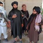 Combatientes talibanes en Farah, la capital de la provincia de Farah