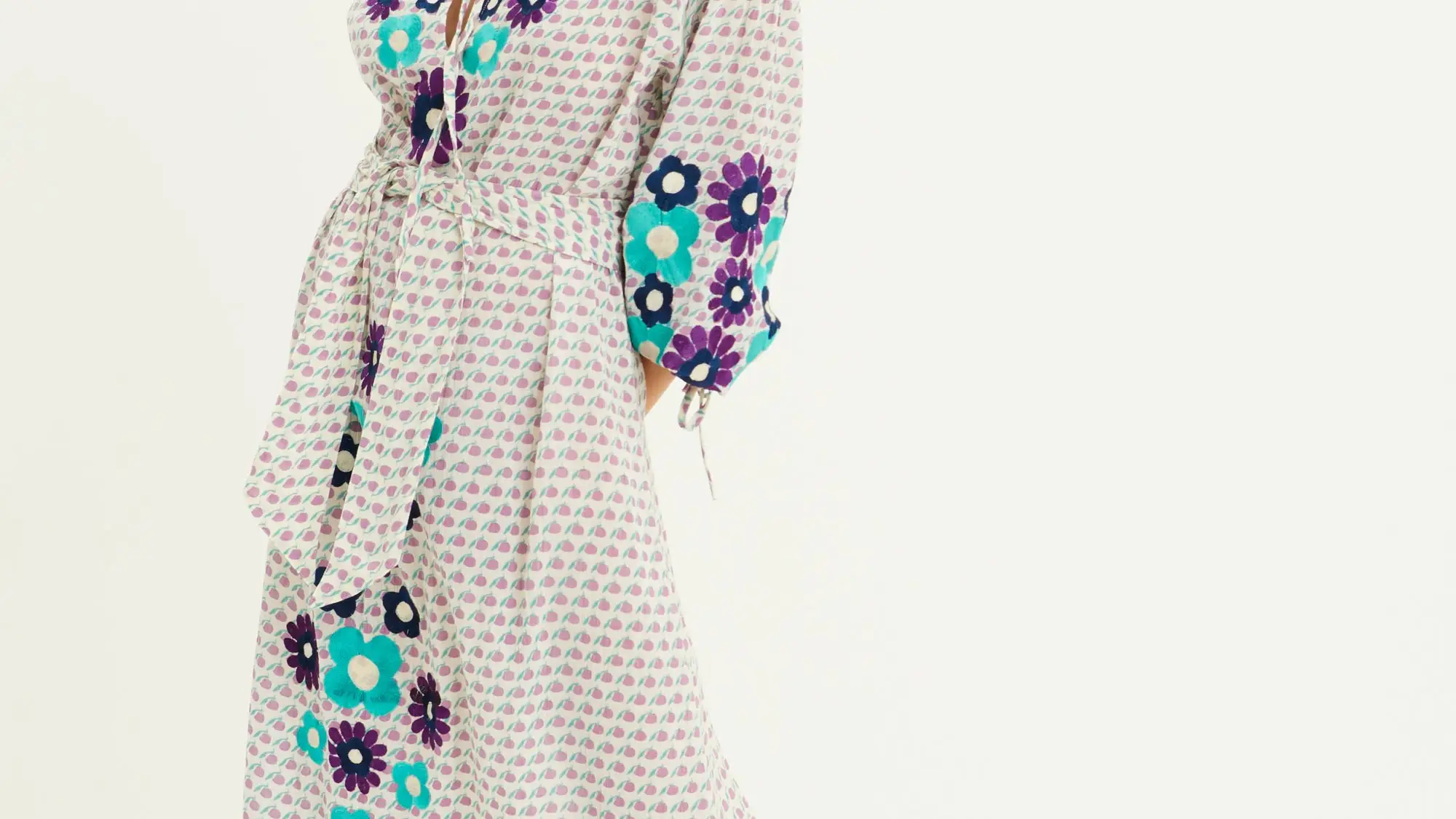 Vestido largo bordado