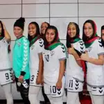 Las pioneras del futbol afgano temen por sus vidas