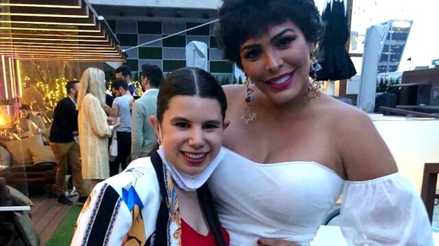 Amor Romeira y Carla Vigo