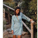 María Fernández - Rubíes con vestido de Mango.