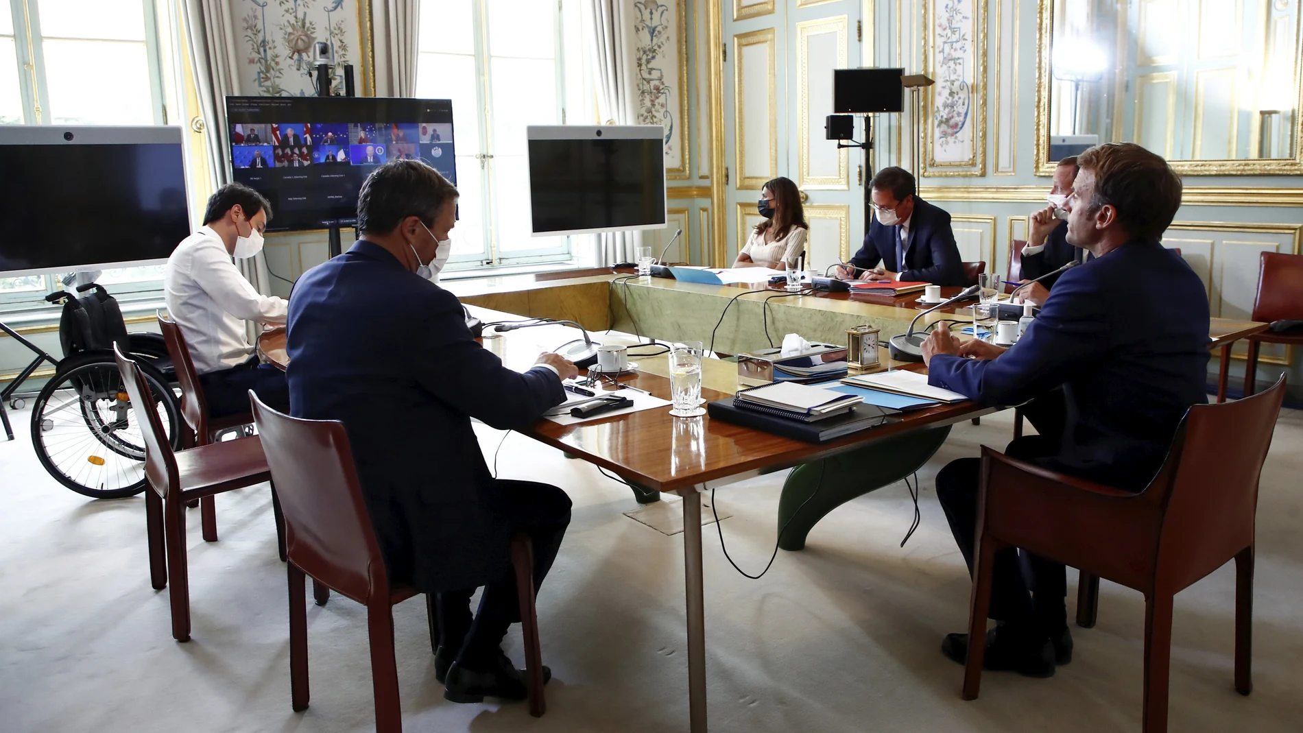 El presidente de Francia, Emmanuel Macron, en la reunión telemática con el resto del G-7