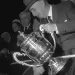 El dictador Franco durante la final de la Copa del Generalísimo en 1964
