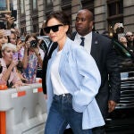 Victoria Beckham con tacón de punta.