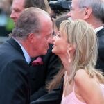 El Rey Juan Carlos, en una imagen de archivo, junto a Corinna Larsen