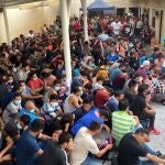 Decenas de inmigrantes localizados en Nuevo México en condiciones infrahumanas