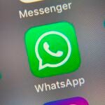 Alegra el Día del Padre al tuyo con cualquiera de las 1.472 voces de personajes famosos y celebridades que puedas usar en Fake Uou.