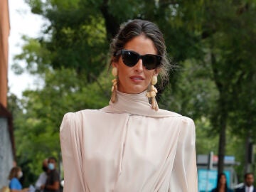 Ines Domecq en la boda de Lucia Martin Alcalde y Santiago Benjumea en Madrid