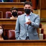 . MADRID, 15/09/2021.- El portavoz de ERC, Gabriel Rufián, interviene en la sesión de control al Gobierno celebrada este miércoles en el Congreso. EFE/Juan Carlos Hidalgo