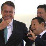 Bolsonaro se ha quedado prácticamente solo a nivel internacional en lo que se refiere a contradecir las recomendaciones de la Organización Mundial de la Salud tras la derrota de Trump