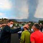 El presidente del Gobierno, Pedro Sánchez, ayer, en La Palma