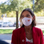 La ministra de Industria, Comercio y Turismo, Reyes Maroto, durante la visita la sede el Centro Común de Investigación (JRC). A 20 de agosto de 2021, en Sevilla (Andalucía, España).20 SEPTIEMBRE 2021María José López / Europa Press20/09/2021
