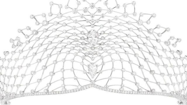 Tiara Lacis.