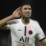 Achraf Hakimi con el PSG.
