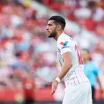 Rafa Mir con el Sevilla.