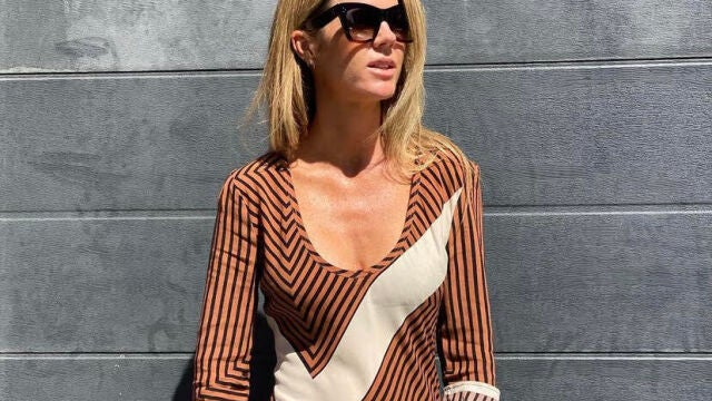 Amelia Bono con vestido de Zara para empezar el otoño.