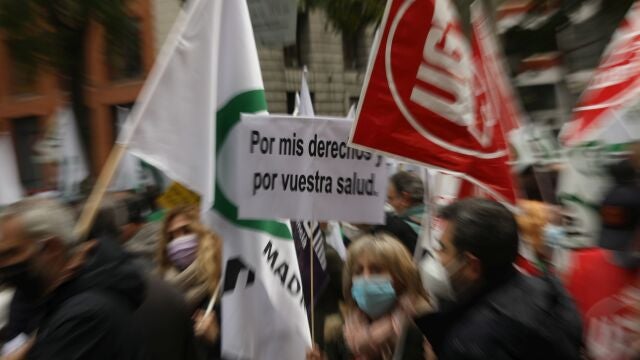 Vista de una manifestación convocada por CSIF frente a Ministerio de Sanidad en octubre de 2020