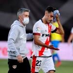 Oscar Valentín con el Rayo Vallecano. (EFE/ Juanjo Martí