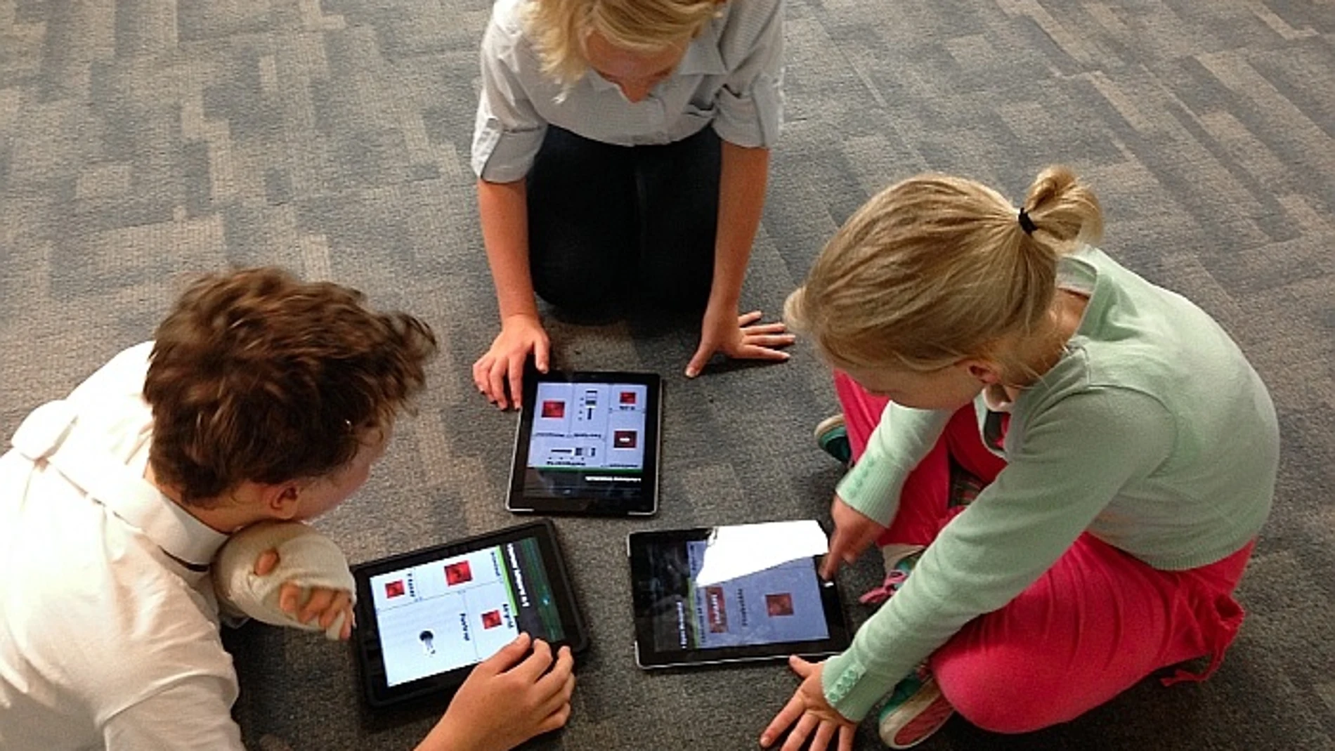 Niños y móviles, tabletas
