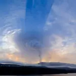 Onda de gravedad generadas para la erupción