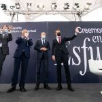 El líder del PP, Pablo Casado, junto al expresidente del Consejo Europeo, Donald Tusk, el expresidente del Parlamento europeo, Antonio Tajani, y el presidente de Castilla y León, Alfonso Fernández Mañueco.TAREK (PP)28/09/2021