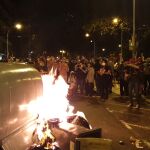 Algunas barricadas en plaza Urquinaona