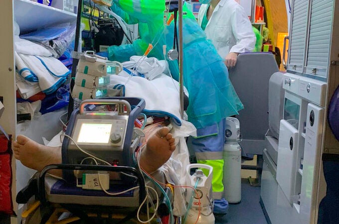 Equipo ECMO móvil del Hospital Clínico de Valladolid