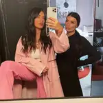 Dulceida y Madame De Rose en un hotel en Milán.