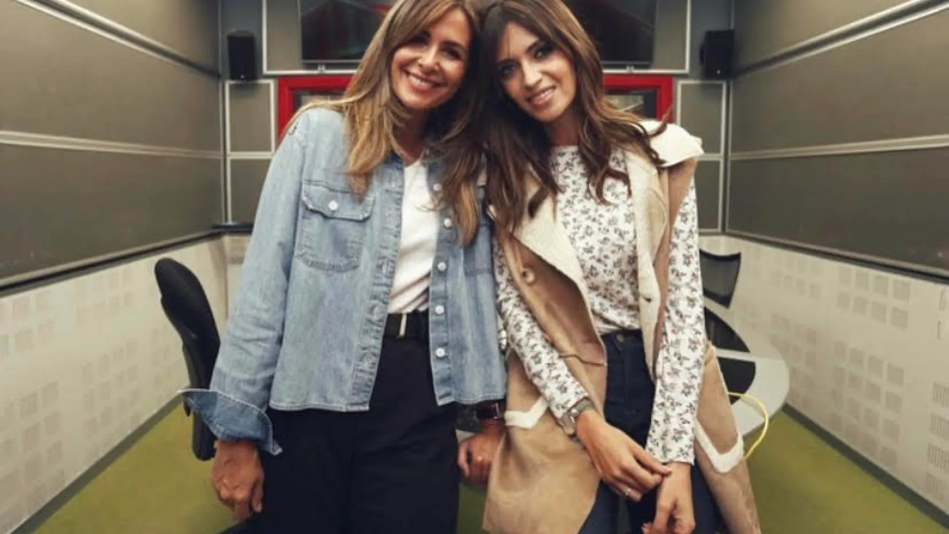 Sara Carbonero entrevista a Nuria Roca.