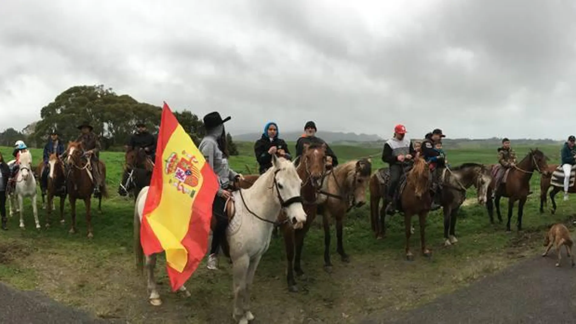 Los Paniura, la familia maorí más grande de Nueva Zelanda, conserva y celebra su herencia hispánica